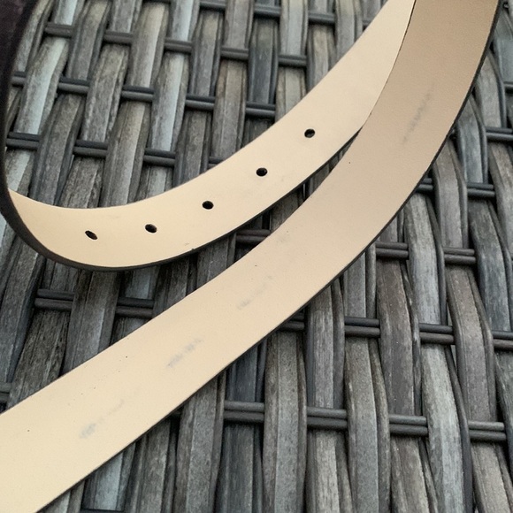 KENNETH COLE REACTION Metallic Snakeskin Print Pewter Belt - Picture 5 of 9